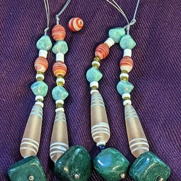 Gemstones & Beads (5) - Picture 3 of 3